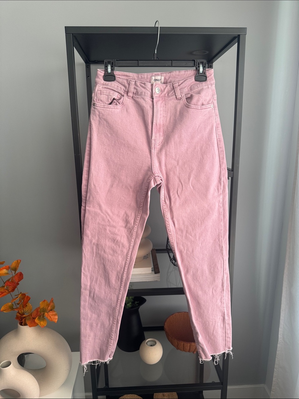 080. Only Cropped High-Rise Jeans in Soft Pink
